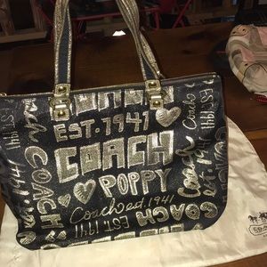 Coach Bags - Large Coach Poppy Tote-bag, Black/shimmery gold Coach Bags - Large Coach Poppy Tote-bag, Black/shimmery gold